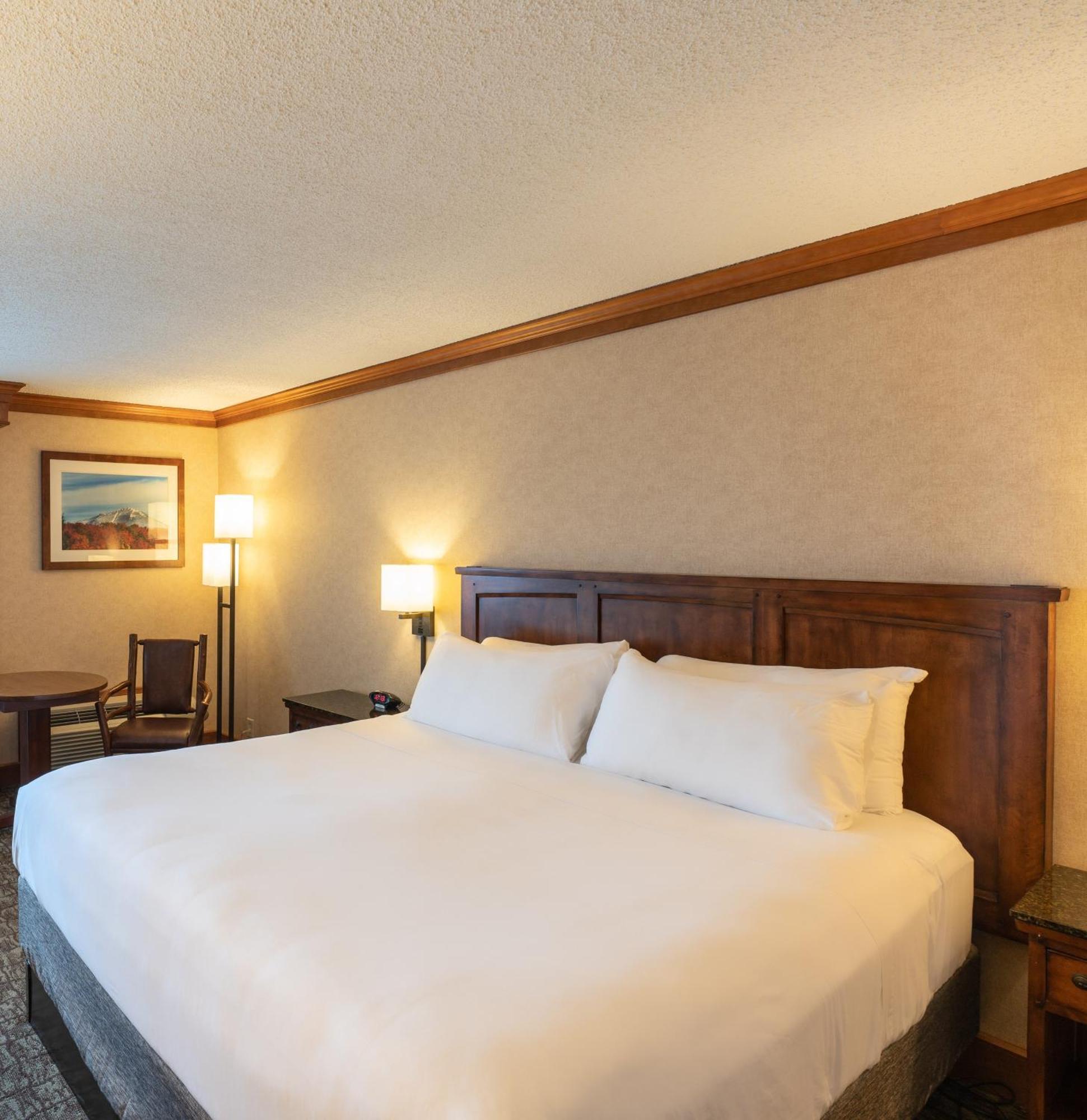 Crowne Plaza Lake Placid By Ihg Ngoại thất bức ảnh